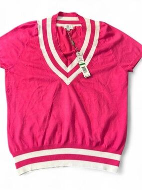 Joseph A Bright Pink V-Neck Short Sleeve Sweater with White Stripe Trim
